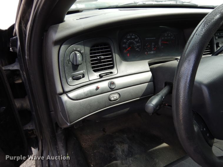 image for item DF4193 2011 Ford Crown Victoria Police Interceptor