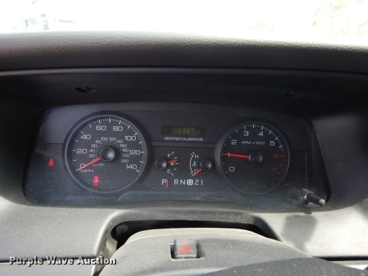 image for item DF4193 2011 Ford Crown Victoria Police Interceptor