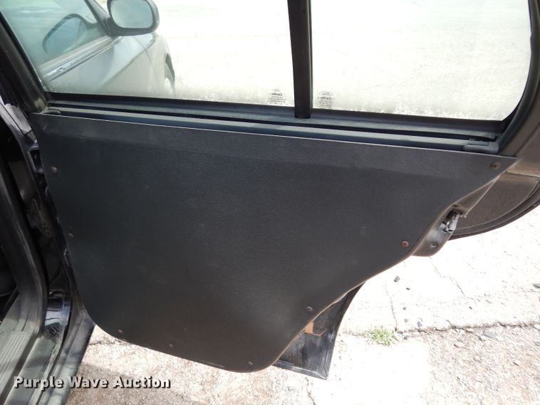 image for item DF4193 2011 Ford Crown Victoria Police Interceptor