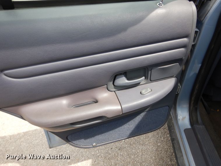 image for item DF4195 1998 Ford Crown Victoria Police Interceptor