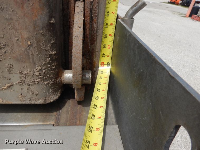 image for item DF5377 2005 International 7400  dump truck