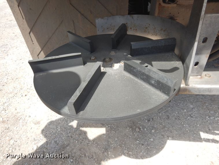 image for item DF5377 2005 International 7400  dump truck