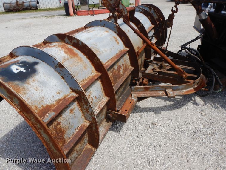 image for item DF5377 2005 International 7400  dump truck