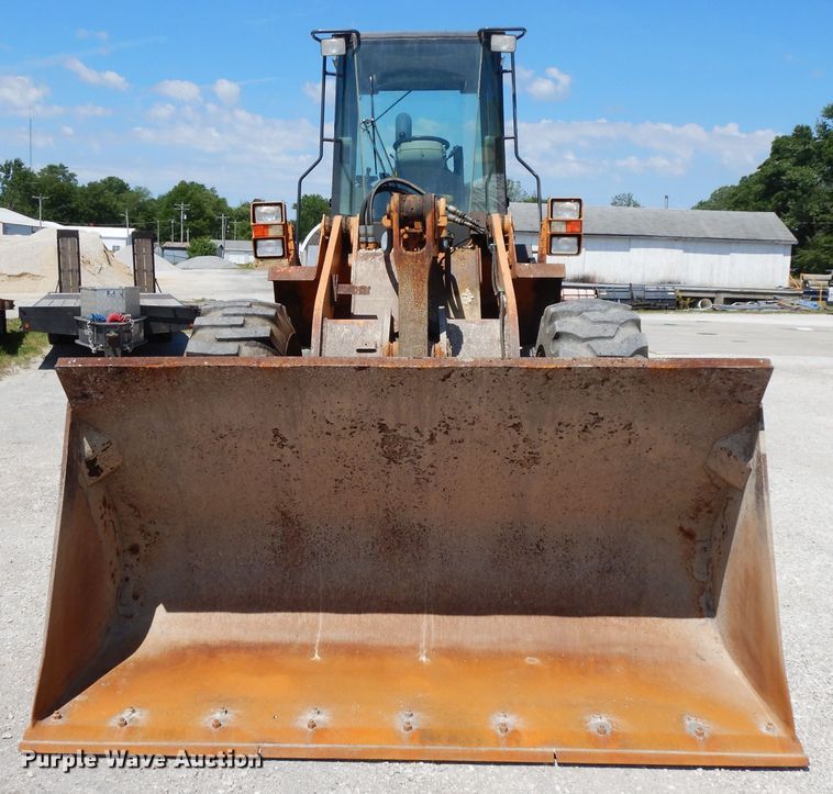 image for item DF5378 2000 Case 721C  wheel loader