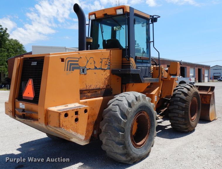 image for item DF5378 2000 Case 721C  wheel loader