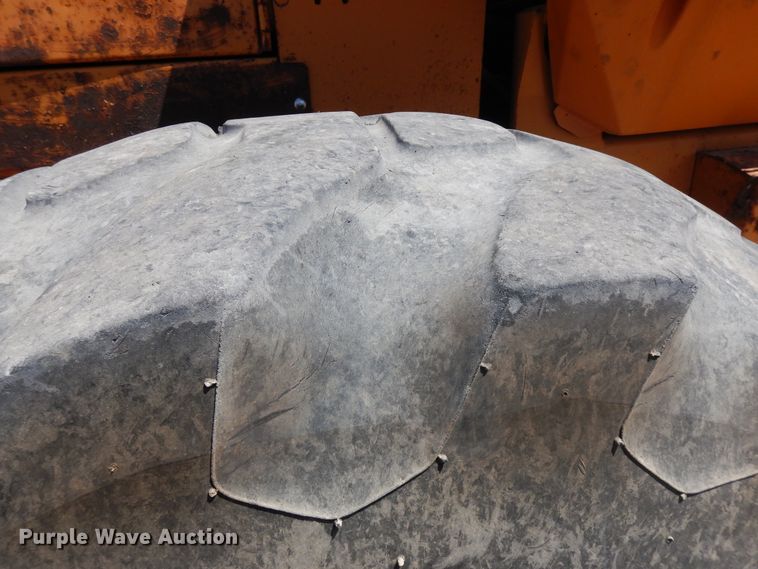 image for item DF5378 2000 Case 721C  wheel loader