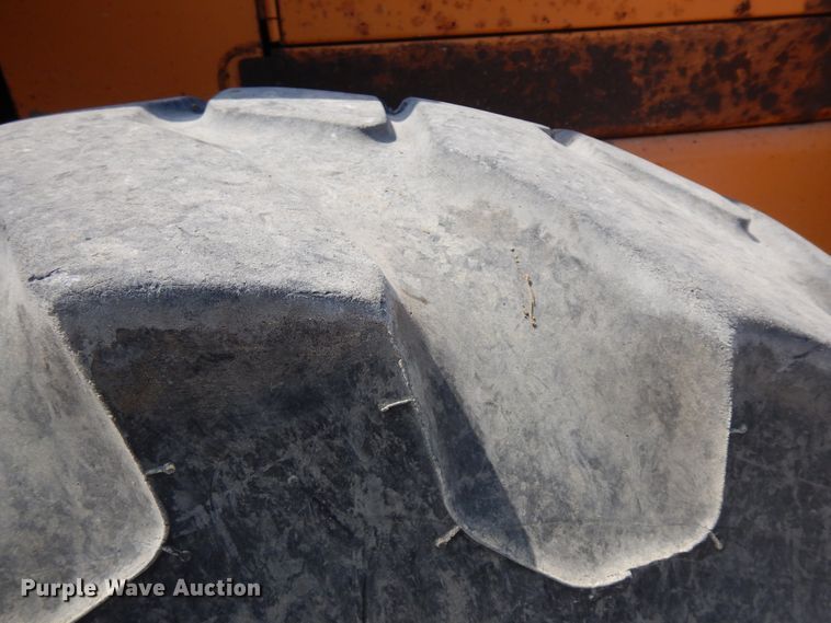 image for item DF5378 2000 Case 721C  wheel loader