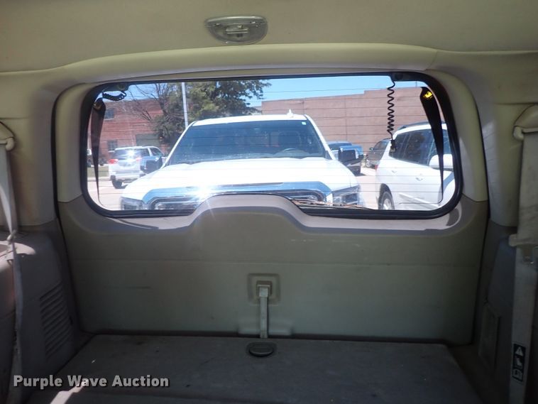 image for item DG2251 2003 Ford Expedition  SUV