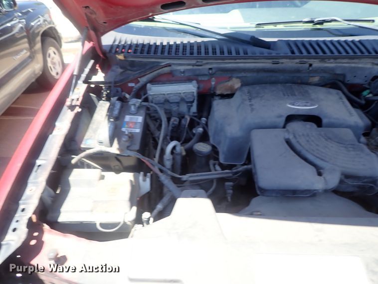 image for item DG2251 2003 Ford Expedition  SUV