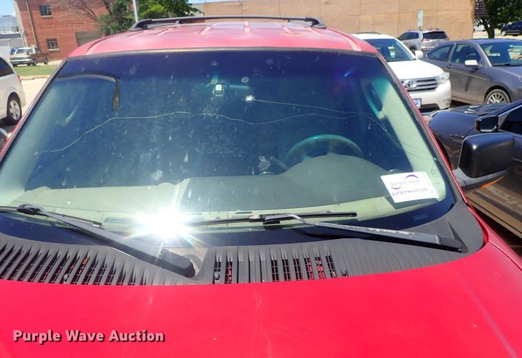 image for item DG2251 2003 Ford Expedition  SUV