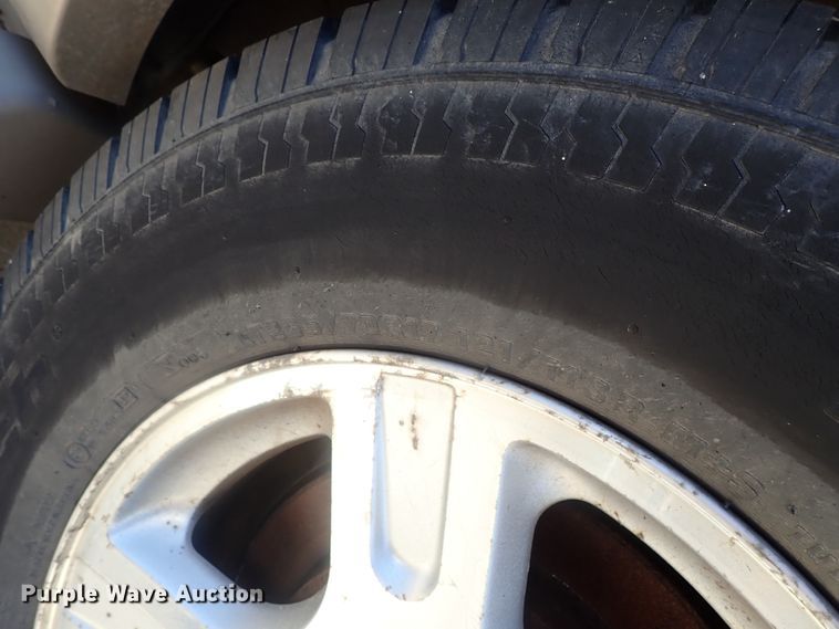 image for item DG2251 2003 Ford Expedition  SUV