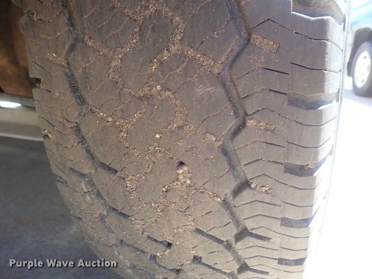 image for item DG2251 2003 Ford Expedition  SUV