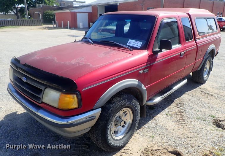 image for item DG2263 1993 Ford Ranger  SuperCab pickup truck