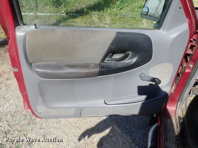 image for item DG2263 1993 Ford Ranger  SuperCab pickup truck