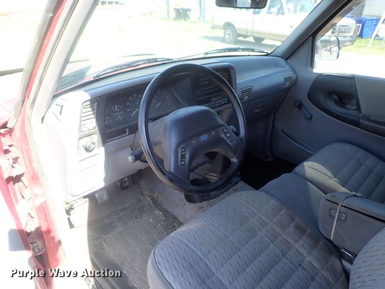 image for item DG2263 1993 Ford Ranger  SuperCab pickup truck