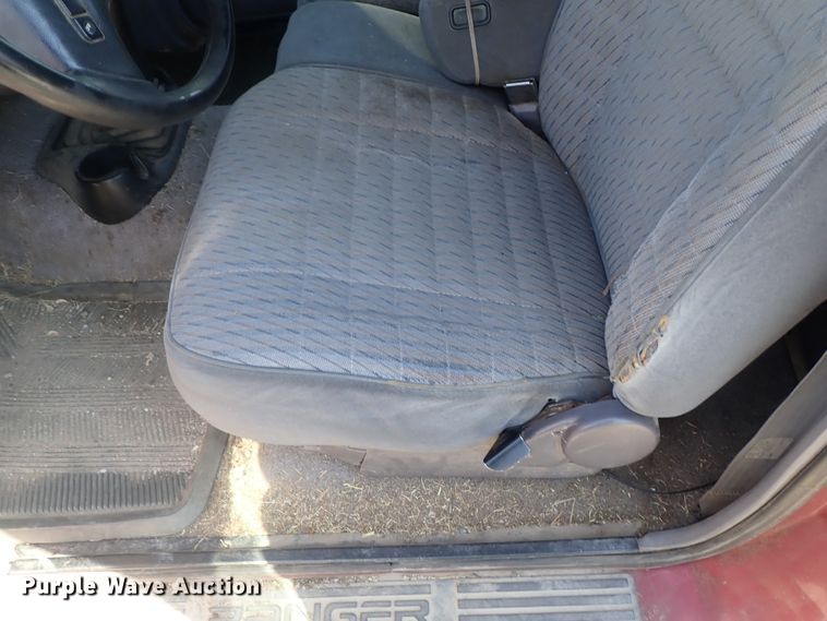 image for item DG2263 1993 Ford Ranger  SuperCab pickup truck