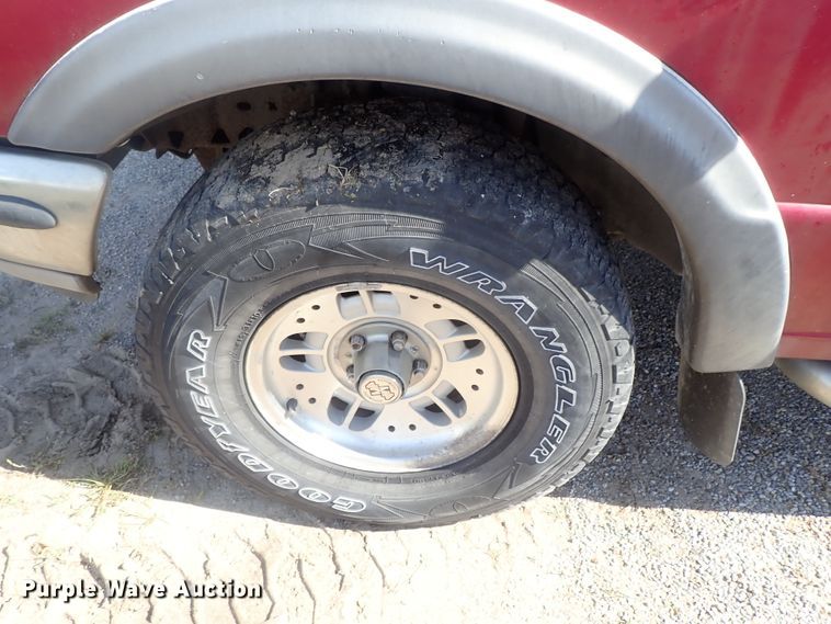 image for item DG2263 1993 Ford Ranger  SuperCab pickup truck