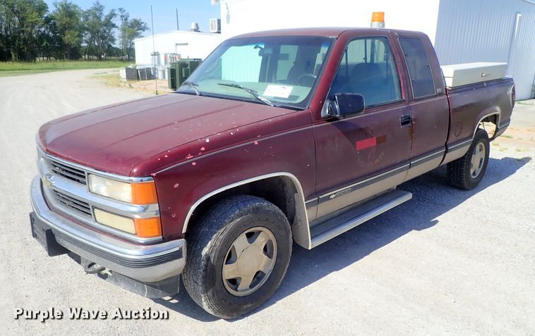 image for item DG2266 1997 Chevrolet K1500  Ext. Cab pickup truck