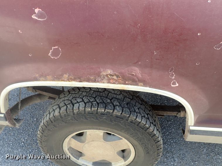 image for item DG2266 1997 Chevrolet K1500  Ext. Cab pickup truck