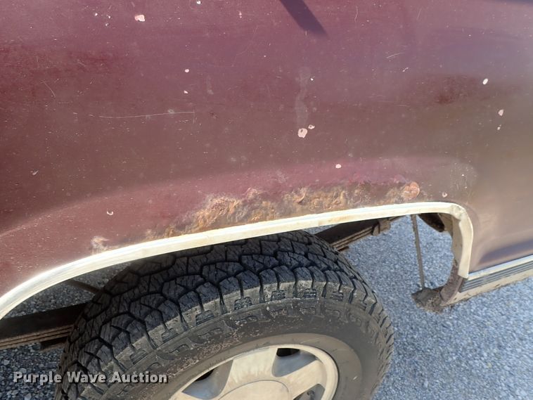 image for item DG2266 1997 Chevrolet K1500  Ext. Cab pickup truck