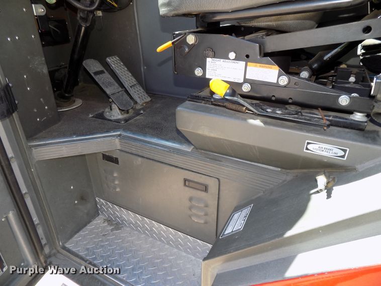 image for item DG2611 1996 E-one  hazmat fire truck