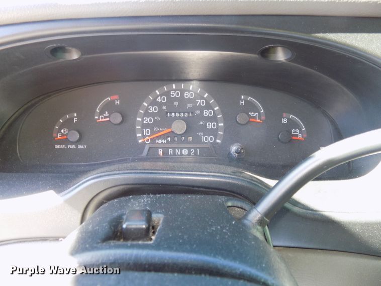 image for item DG2612 2000 Ford Econoline E450 Super Duty  ambulance