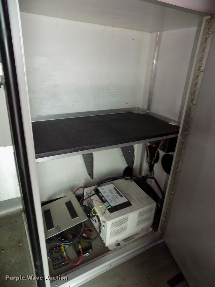 image for item DG2612 2000 Ford Econoline E450 Super Duty  ambulance