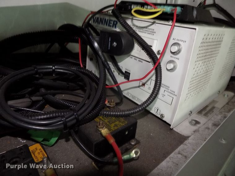 image for item DG2612 2000 Ford Econoline E450 Super Duty  ambulance