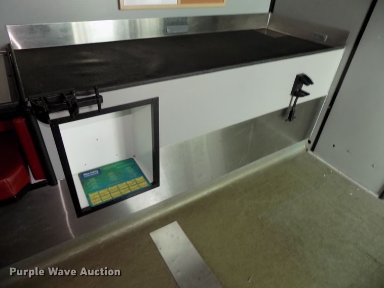 image for item DG2612 2000 Ford Econoline E450 Super Duty  ambulance