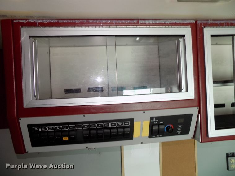 image for item DG2612 2000 Ford Econoline E450 Super Duty  ambulance