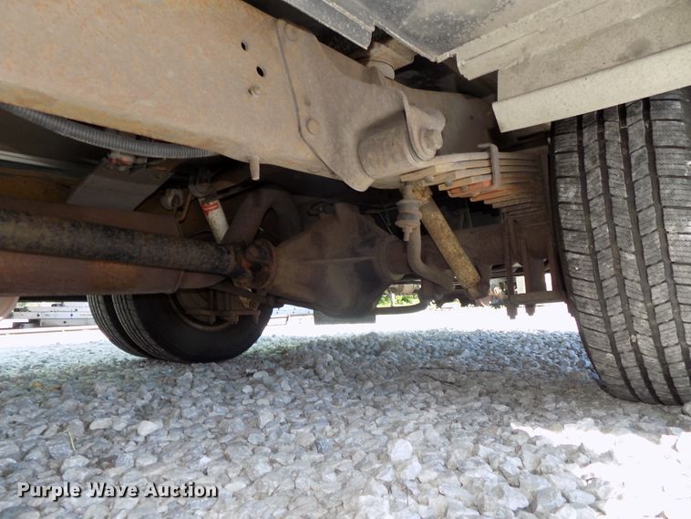 image for item DG2612 2000 Ford Econoline E450 Super Duty  ambulance