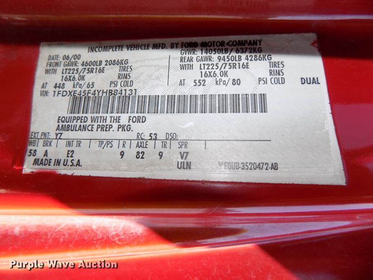 image for item DG2612 2000 Ford Econoline E450 Super Duty  ambulance