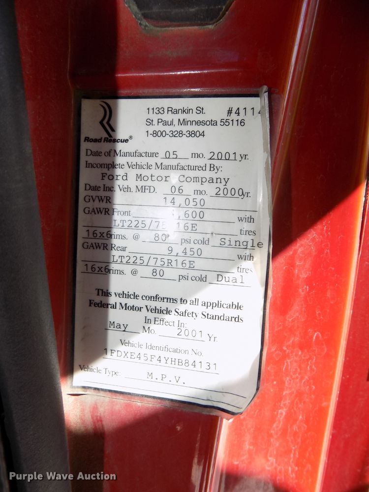 image for item DG2612 2000 Ford Econoline E450 Super Duty  ambulance