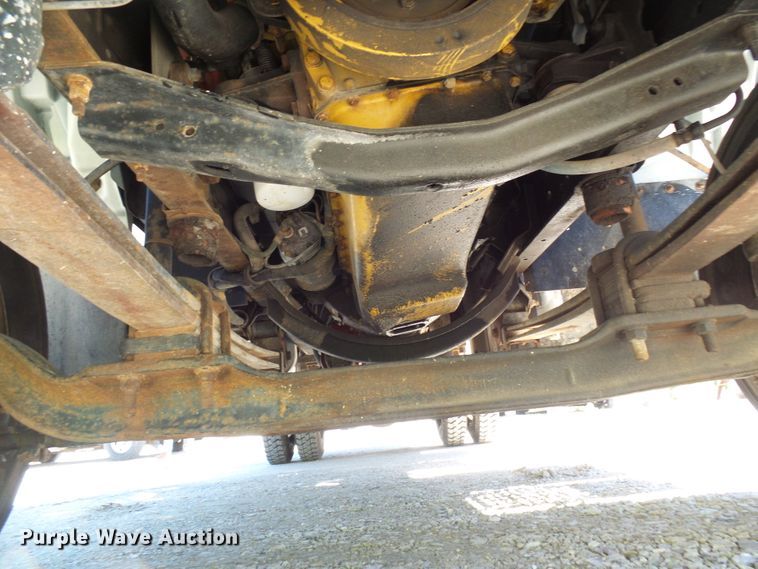 image for item DG5740 1996 GMC TopKick C6500  forestry bucket truck