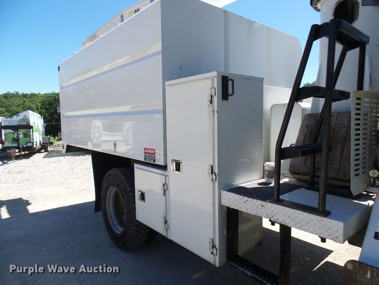 image for item DG5740 1996 GMC TopKick C6500  forestry bucket truck