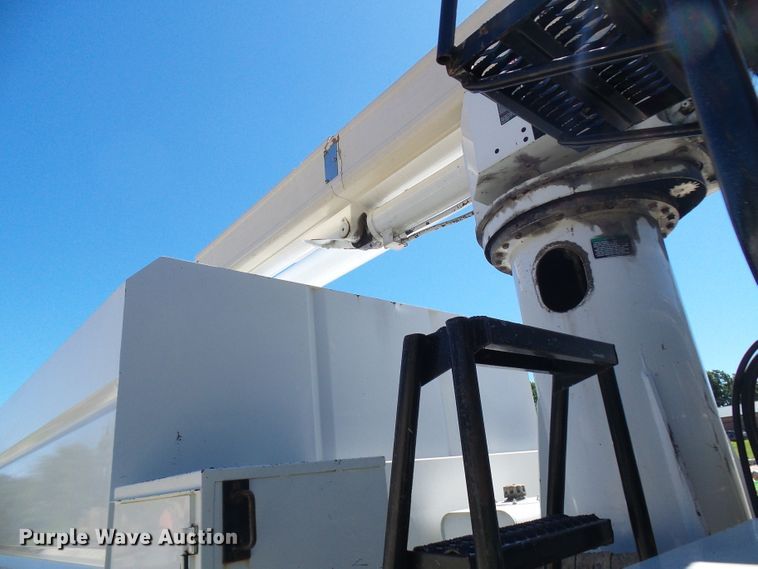 image for item DG5740 1996 GMC TopKick C6500  forestry bucket truck