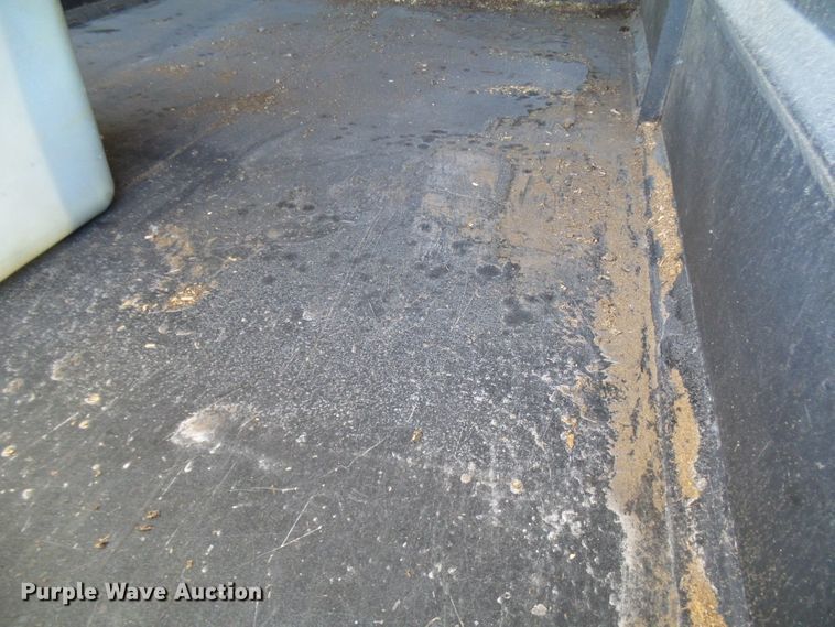 image for item DG5740 1996 GMC TopKick C6500  forestry bucket truck