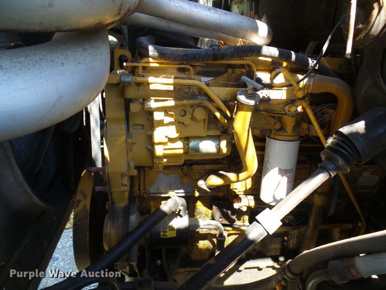 image for item DG5740 1996 GMC TopKick C6500  forestry bucket truck