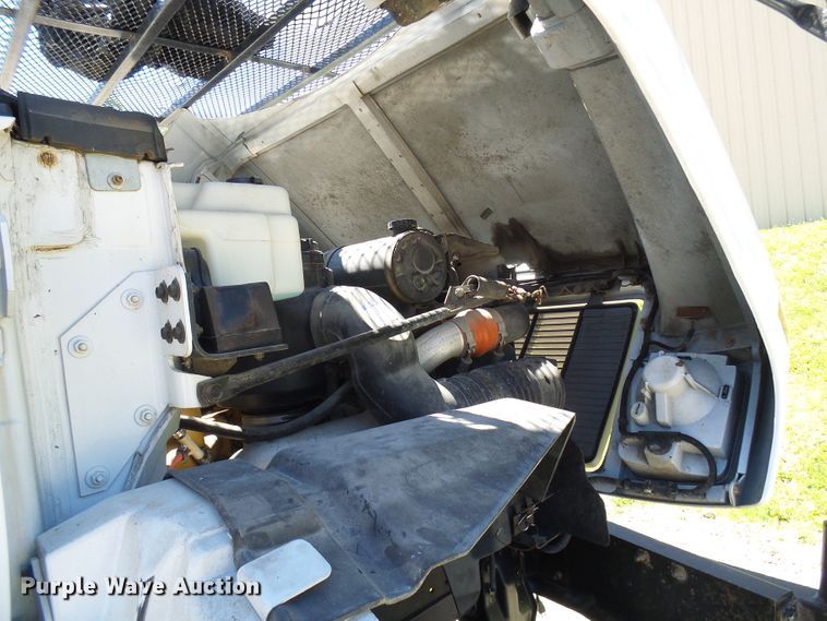 image for item DG5740 1996 GMC TopKick C6500  forestry bucket truck