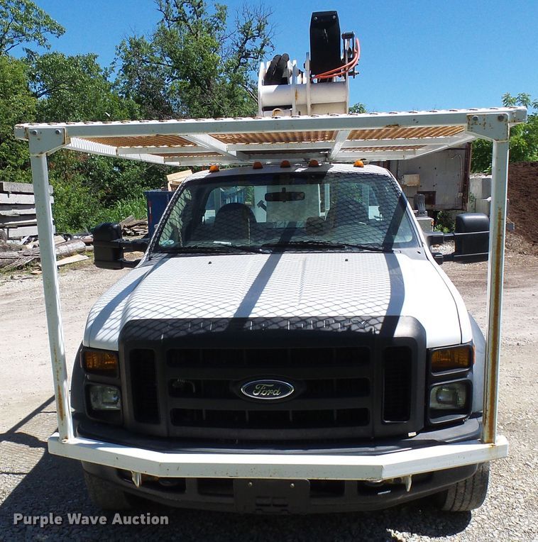 image for item DG5741 2008 Ford F550 Super Duty  bucket truck