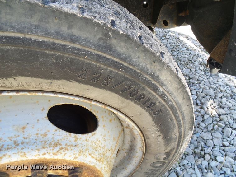 image for item DG5741 2008 Ford F550 Super Duty  bucket truck