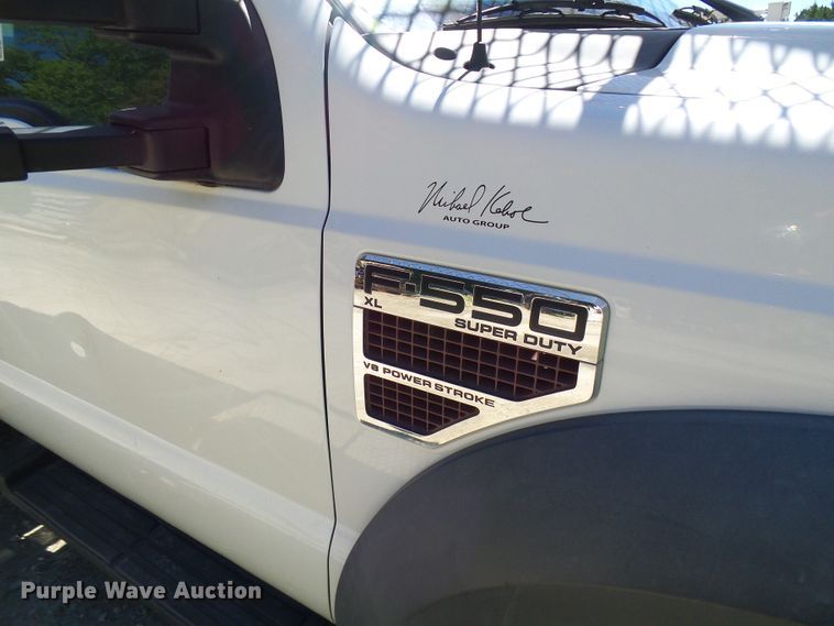 image for item DG5741 2008 Ford F550 Super Duty  bucket truck