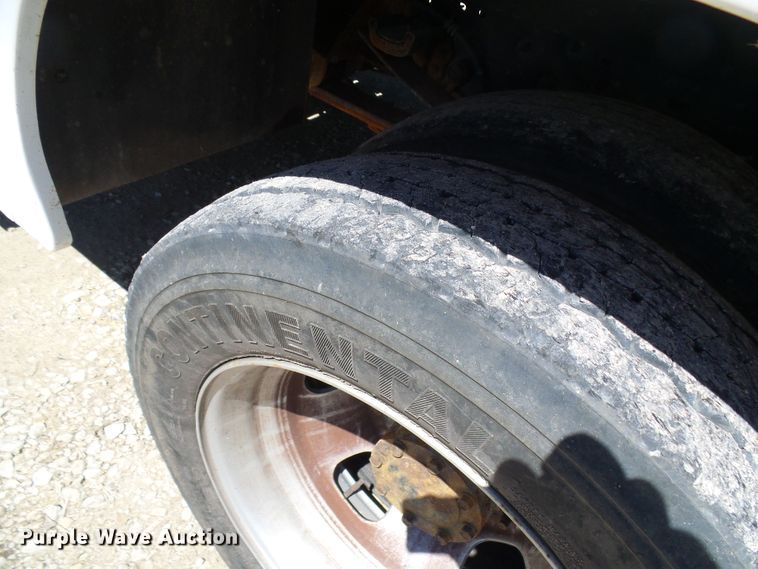 image for item DG5741 2008 Ford F550 Super Duty  bucket truck