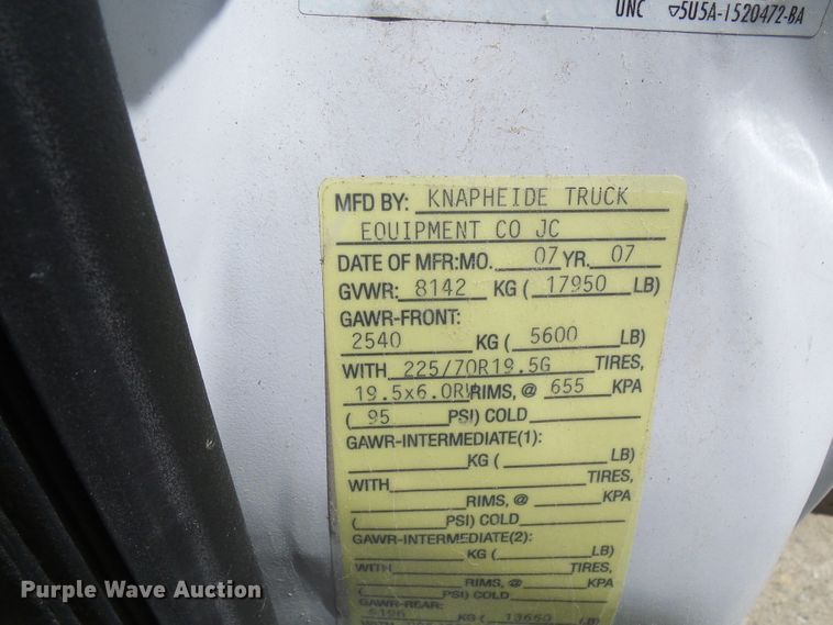 image for item DG5741 2008 Ford F550 Super Duty  bucket truck