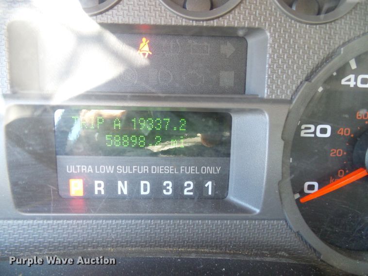 image for item DG5741 2008 Ford F550 Super Duty  bucket truck