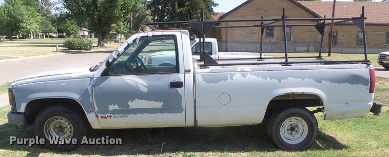 image for item DH4971 1992 Chevrolet Cheyenne 1500  pickup truck