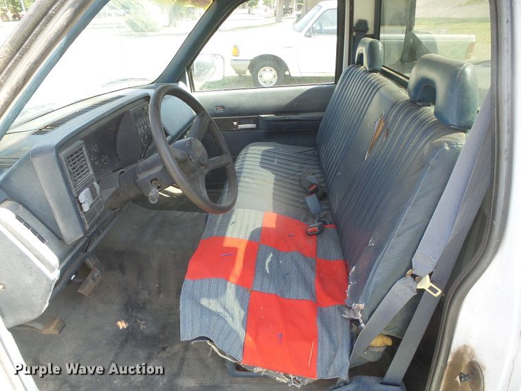 image for item DH4971 1992 Chevrolet Cheyenne 1500  pickup truck