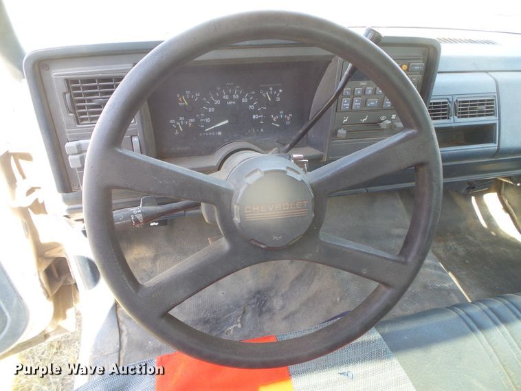 image for item DH4971 1992 Chevrolet Cheyenne 1500  pickup truck