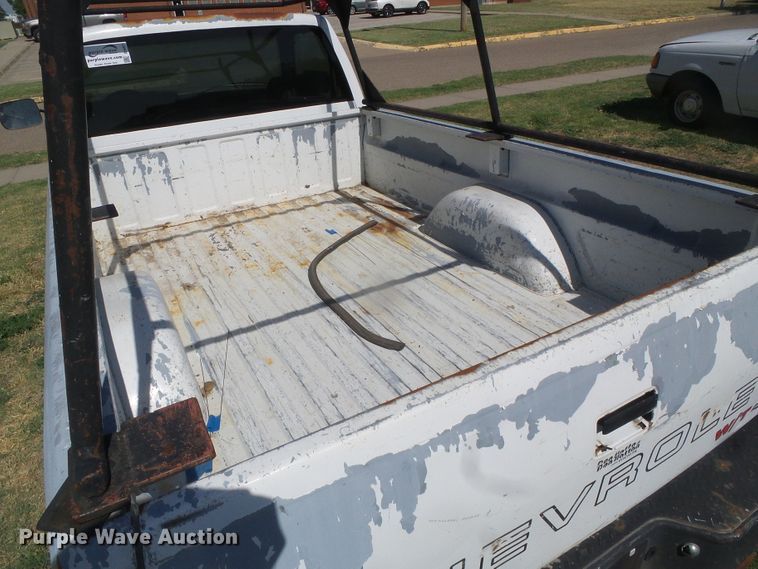 image for item DH4971 1992 Chevrolet Cheyenne 1500  pickup truck