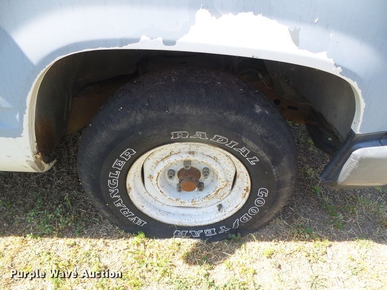 image for item DH4971 1992 Chevrolet Cheyenne 1500  pickup truck